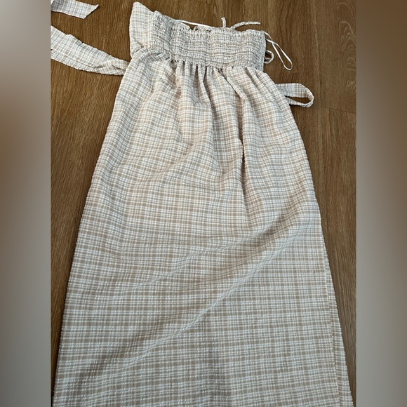 MABLE Checkered Beige and White Dress, size M. - Picture 10 of 10